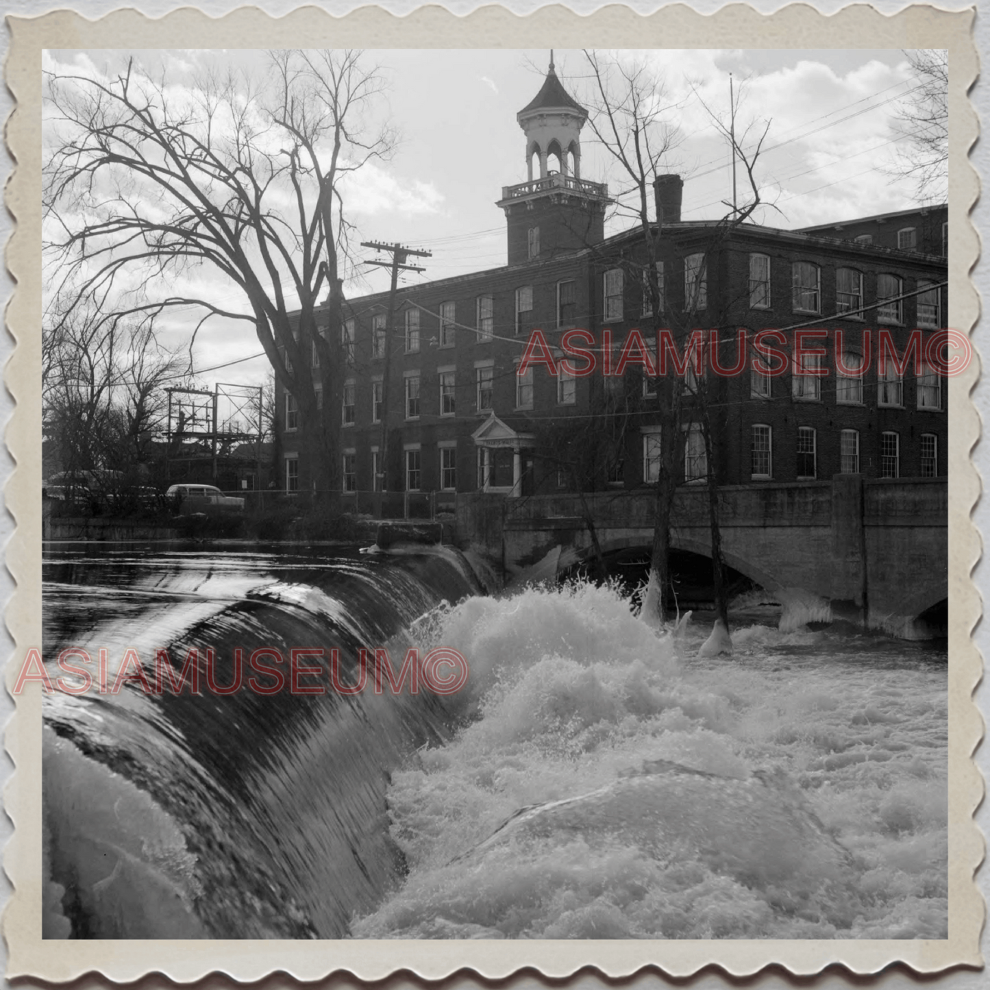 50s BOSTON MASSACHUSETTS NEW ENGLAND RIVER COMMON PARK VINTAGE USA Photo 10679