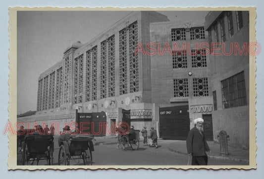 1940s OLDMAN BUILDING RICKSHAW B&W Vintage China Shanghai Photo #3275 中国上海老照片