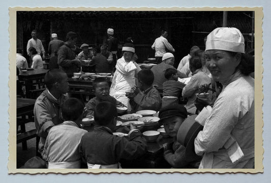 Children Boy Girl Dinner Street Scene Vintage China Shanghai Photo 中国上海老照片 #74