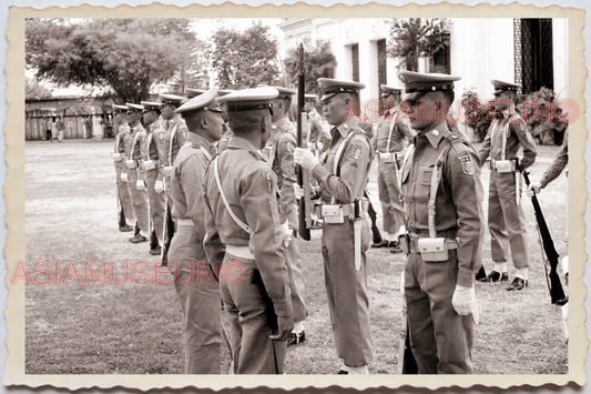 50s PHILIPPINES MANILA MILITARY ARMY MARCH GUN RIFLE POLICE Vintage Photo 26212