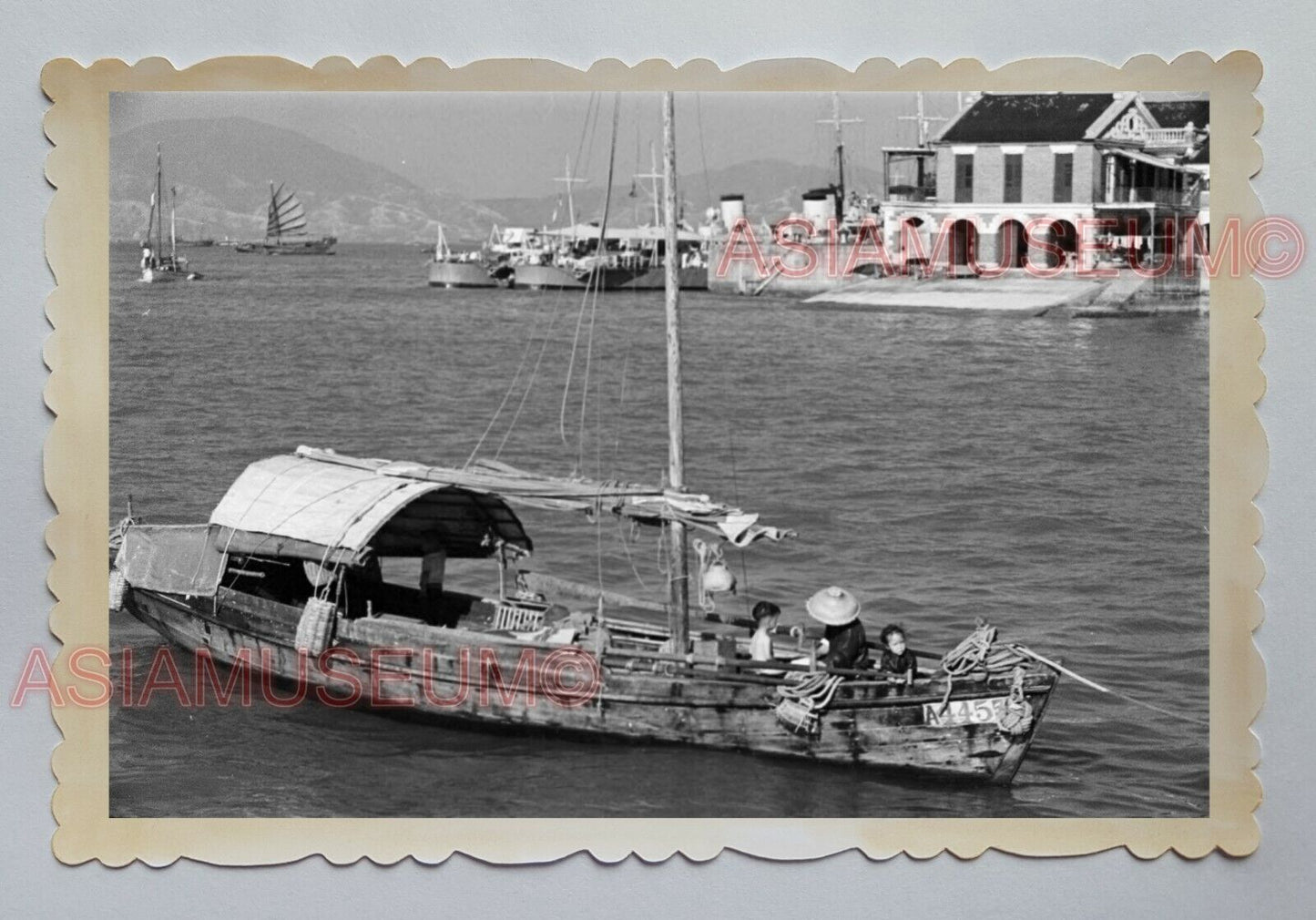 1940s SAMPAN BOAT HARBOR CHINESE JUNK SAIL VINTAGE HONG KONG Photo 18354 香港旧照片