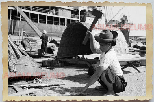 50s Vietnam War Saigon Boat Ship Pier Ferry Women Lady Axe Vintage Photo #1127