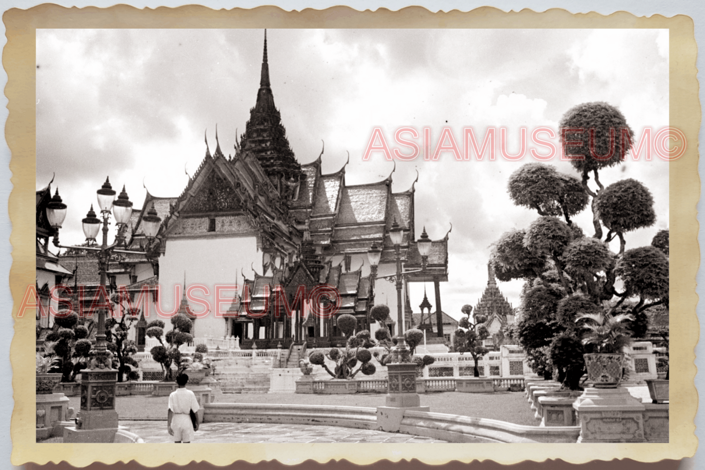 50s THAILAND BANGKOK GRAND PALACE KING ROYAL HALL STATUE Vintage Photo 28399