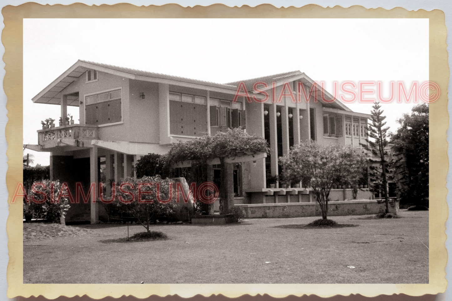 50s THAILAND BANGKOK STREET SCENE TRADITIONAL DANCE BUILDING Vintage Photo 28867