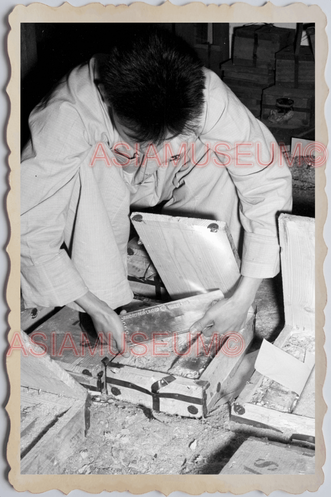 40s MACAU MACAO MAN GOLDSMITH GOLD BAR STORE JEWELRY AD Vintage Photo 澳门旧照片28872