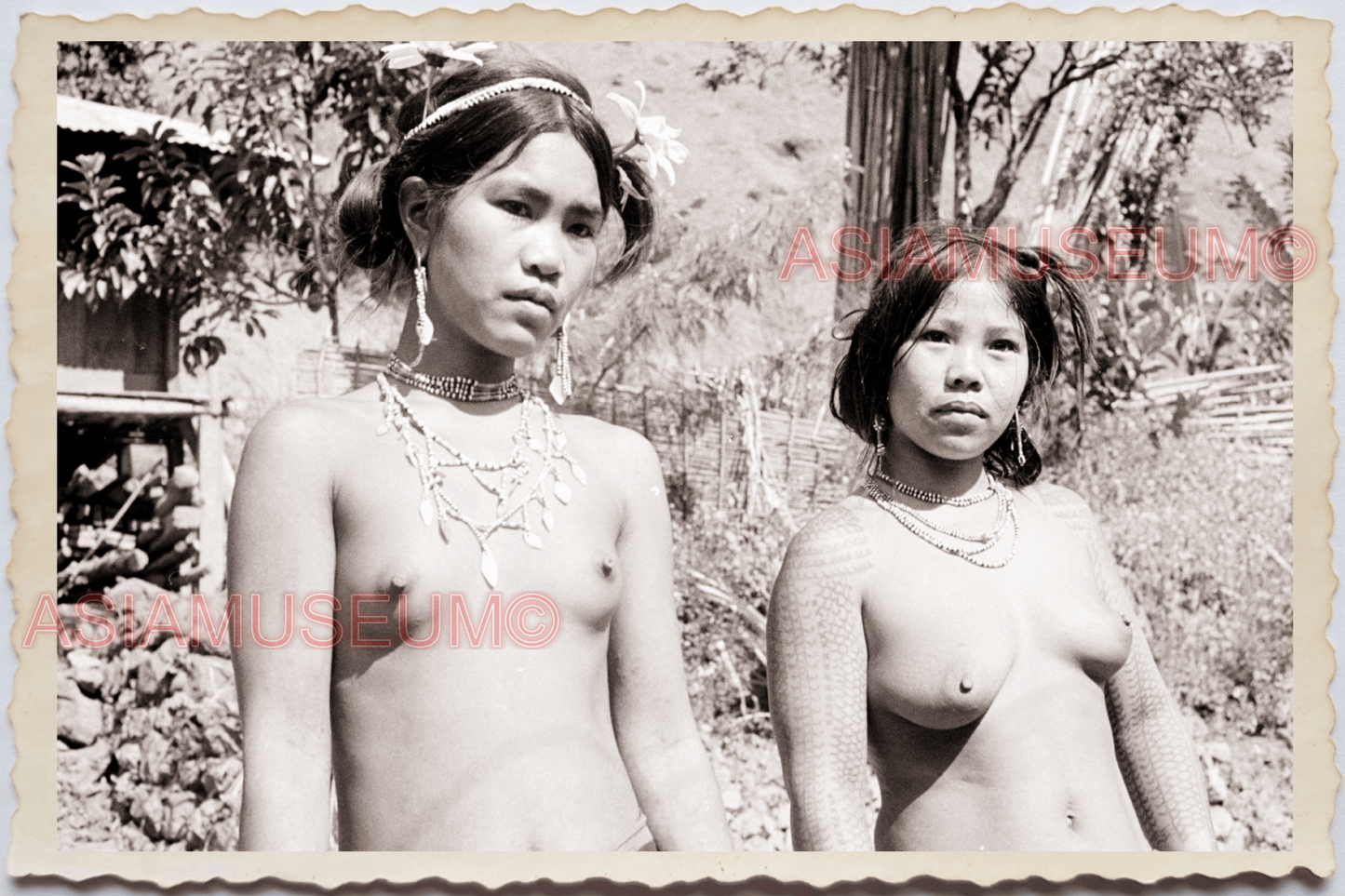 50s PHILIPPINES MOUNTAIN TRIBE WOMEN TATTOO TOPLESS WOMEN  Vintage Photo 24291