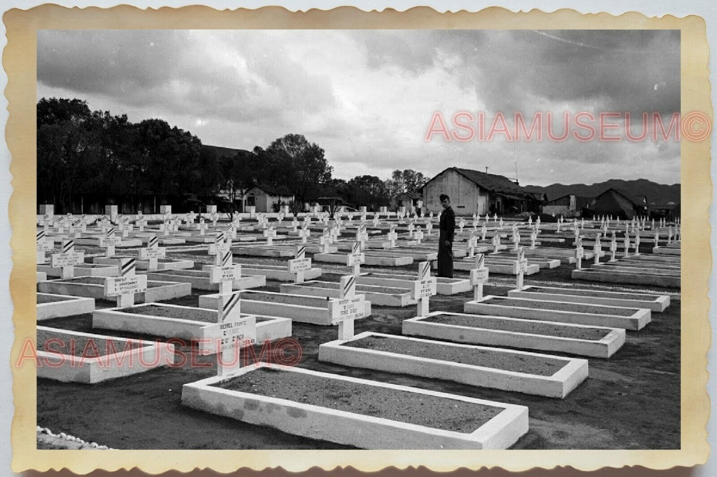 50s Vietnam SAIGON CEMETERY TOMBSTONE ARMY SOLDIER FRENCH USA Vintage Photo 1735