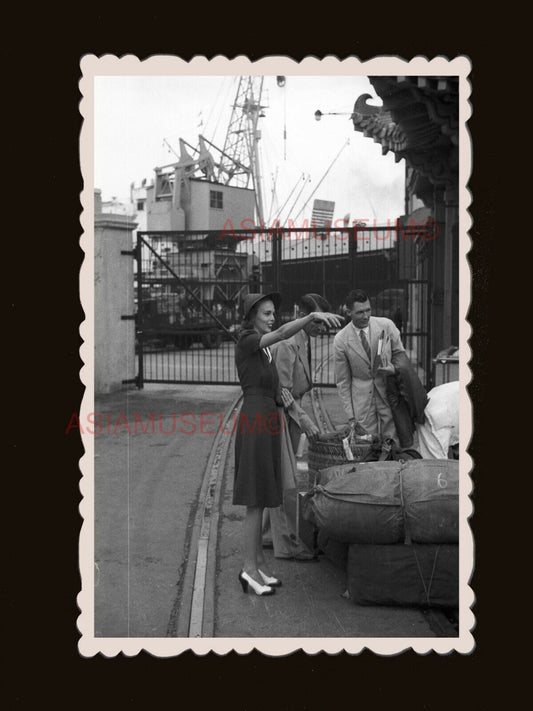 1940's British Women Lady Cargo Ship China Port Old Hong Kong Photo 香港旧照片 #3002