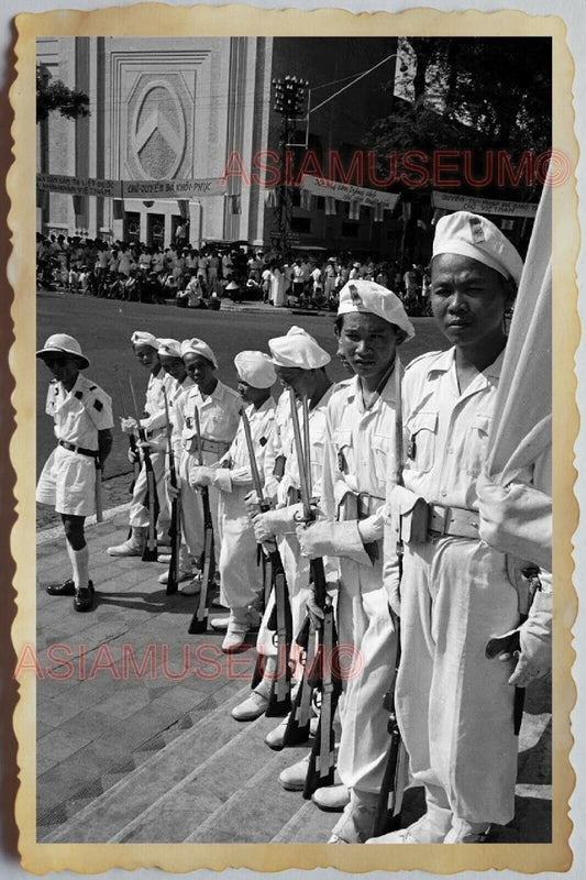 50s Vietnam SAIGON ARMY SAILOR NAVY CITY HALL BAND SOLDIER GUN Vintage Photo 514