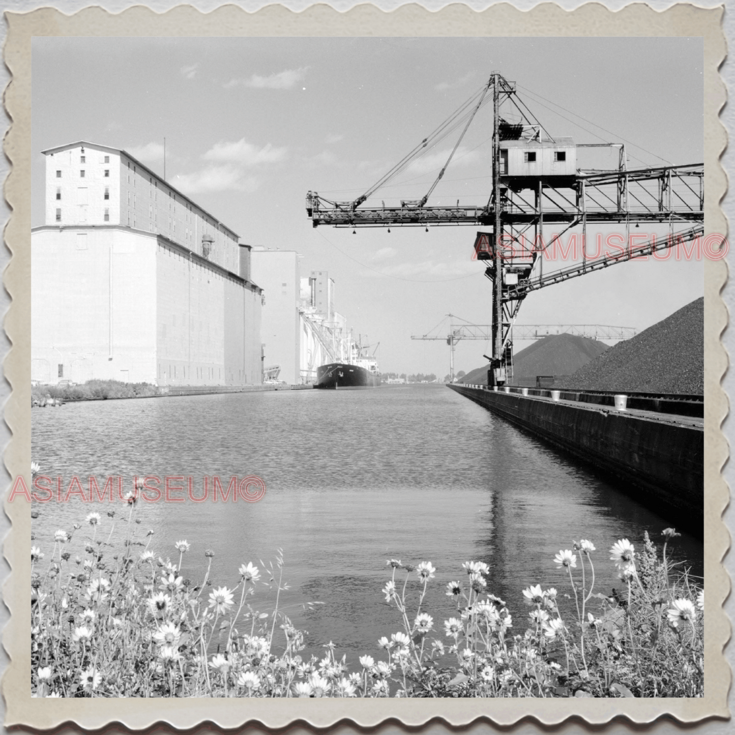 50s DULUTH PORT LAKE SUPERIOR MINNESOTA SHIP DOCK VINTAGE USA AMERICA Photo 8299