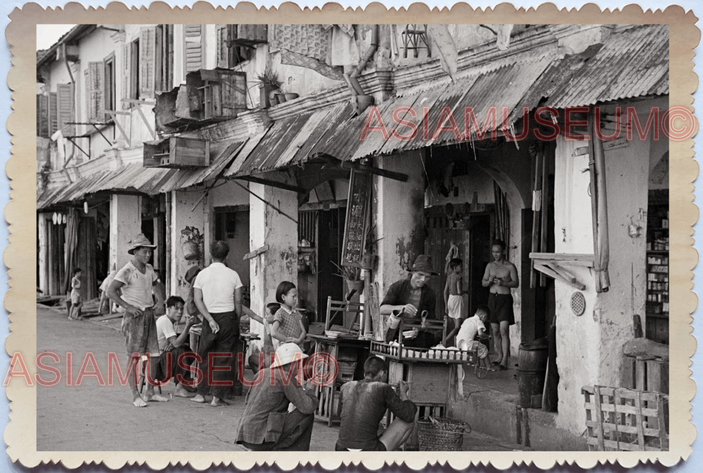 WW2 Street Scene Food Vendor Market Women Children Shop Ad Singapore Photo 18970