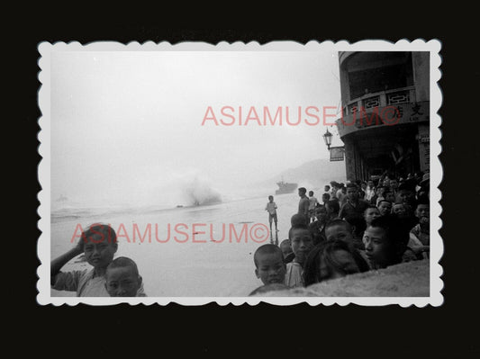 1940s Children Waterfront Harbor Typhoon Sea  Vintage B&W Hong Kong Photo #1649