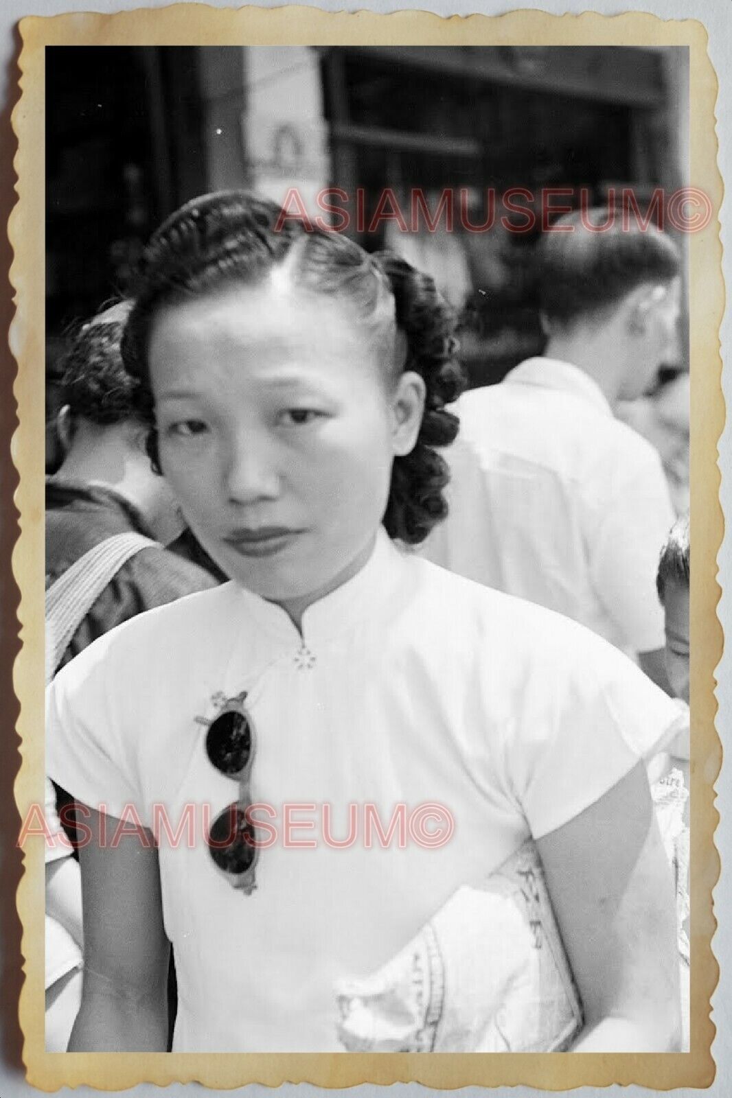 40s Vietnam War SAIGON ORIENTAL WOMEN YOUNG LADY GIRL STREET Vintage Photo 1318