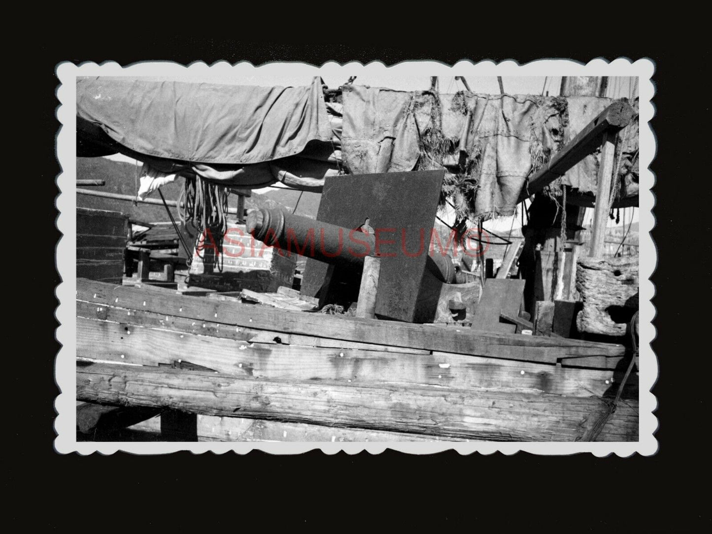 1940s CANNON GUN BOAT SHIP JUNK CHINA SAIL PIER Vintage Hong Kong Photo #1588