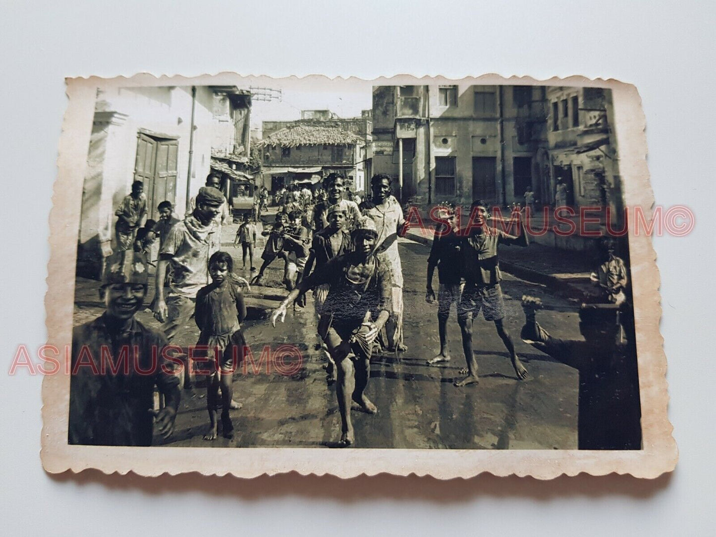 40s Calcutta CHILDREN MAN BOY STREET SCENE CELEBRATION  Vintage INDIA Photo 1144