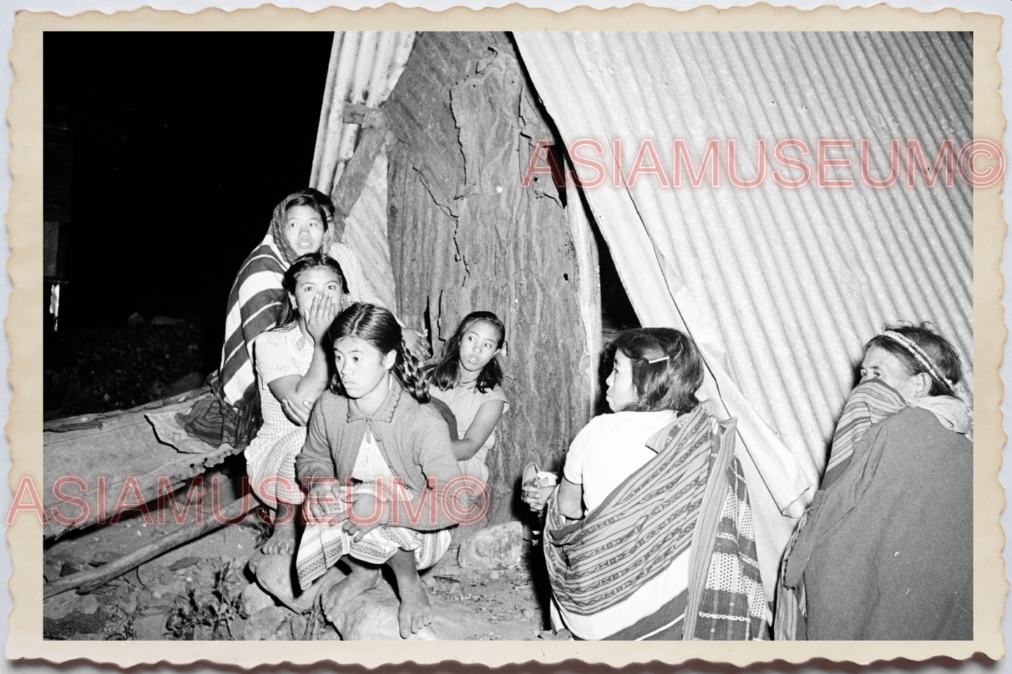 50s PHILIPPINES MOUNTAIN TRIBE WOMEN TATTOO RITUAL VILLAGE  Vintage Photo 24157