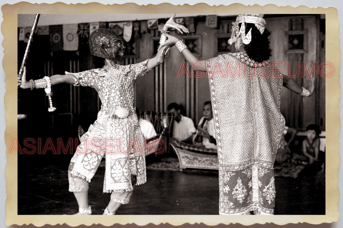 50s THAILAND BANGKOK KHON TRADITIONAL DANCER ORCHESTRA MASK Vintage Photo 28528