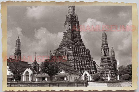 50s THAILAND BANGKOK WAT ARUN CHAO PHRAYA RIVER PIER BOAT Vintage Photo 10237