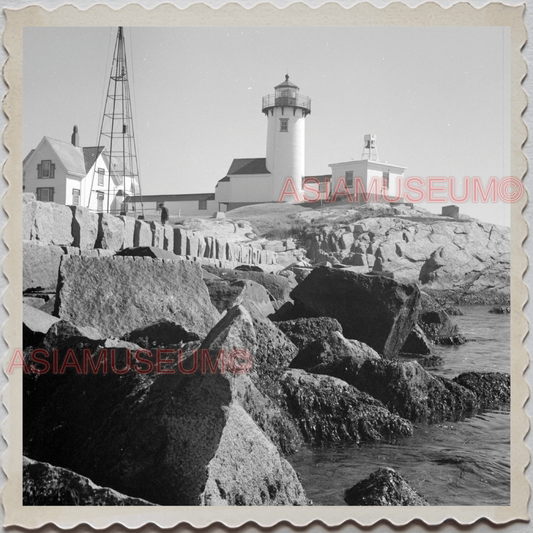 50s GLOUCESTER HARBOR ESSEX MASSACHUSETTS LIGHTHOUSE SEA VINTAGE USA Photo 10101