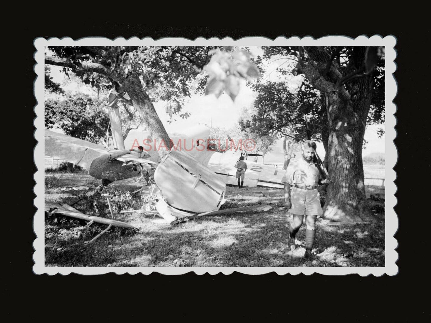 40s BRITISH INDIA ARMY SIKH GUARD JAPANESE AIRCRAFT Vintage Hong Kong Photo #901