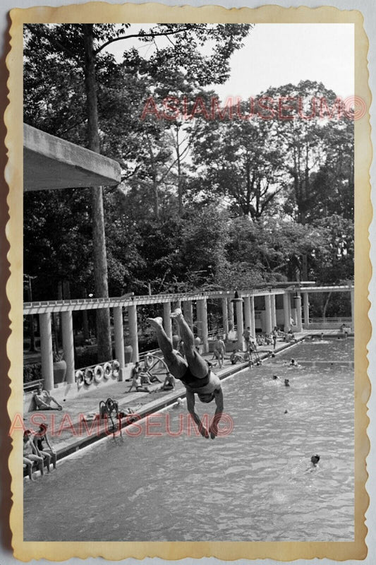 50s Vietnam SAIGON SWIMMING POOL TOPLESS MAN DIVING GAY SWIM Vintage Photo 586