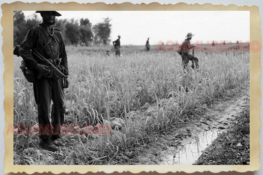 50s Vietnam SAIGON VILLAGE ARMY SOLDIER PATROL PADDY FIELD  Vintage Photo 1515