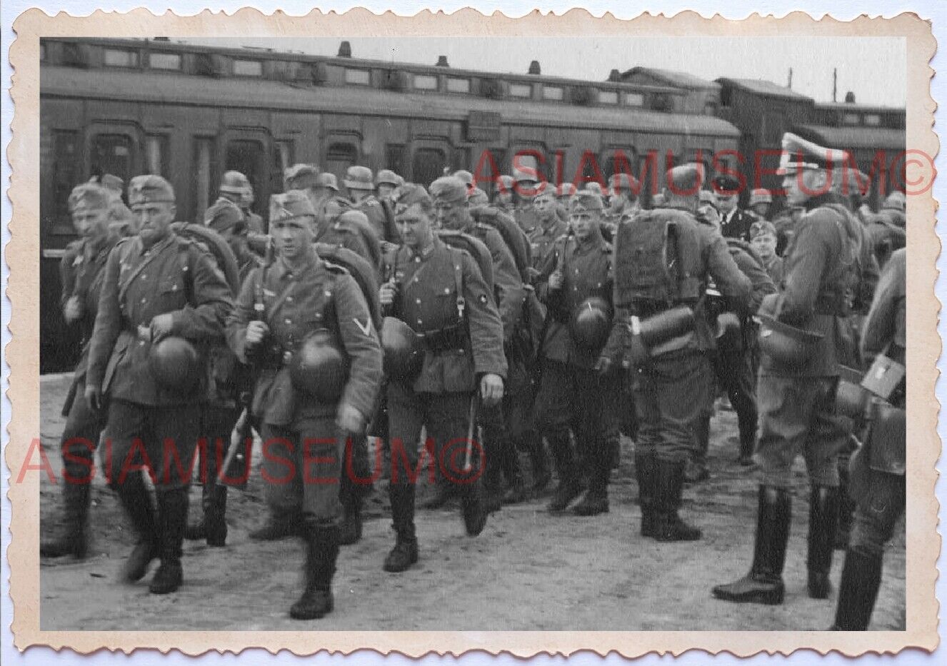 WWii D-DAY NORMANDY ARMY Soldier Train Railway war Wehrmacht Vintage Photo A056