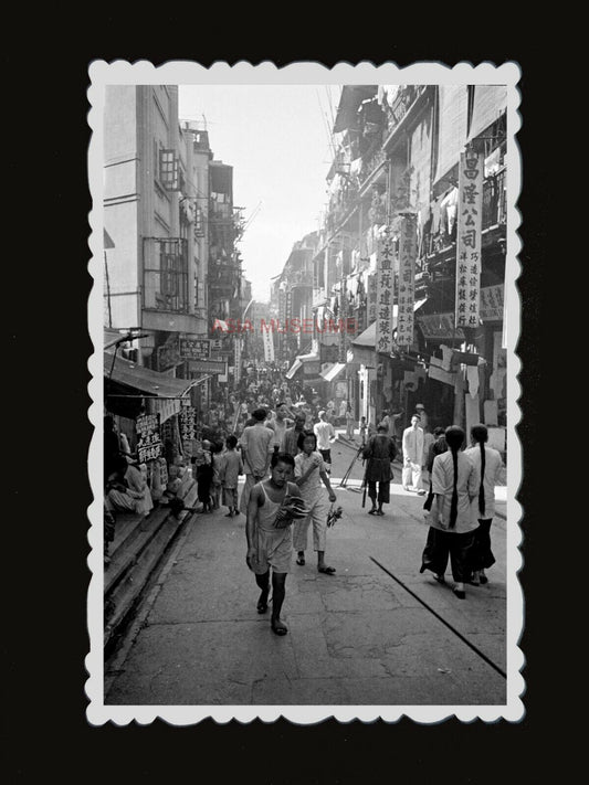 1950s STREET MARKET SHOP SIGN YOUNG GIRL WOMEN ADS Vintage Hong Kong Photo #1144