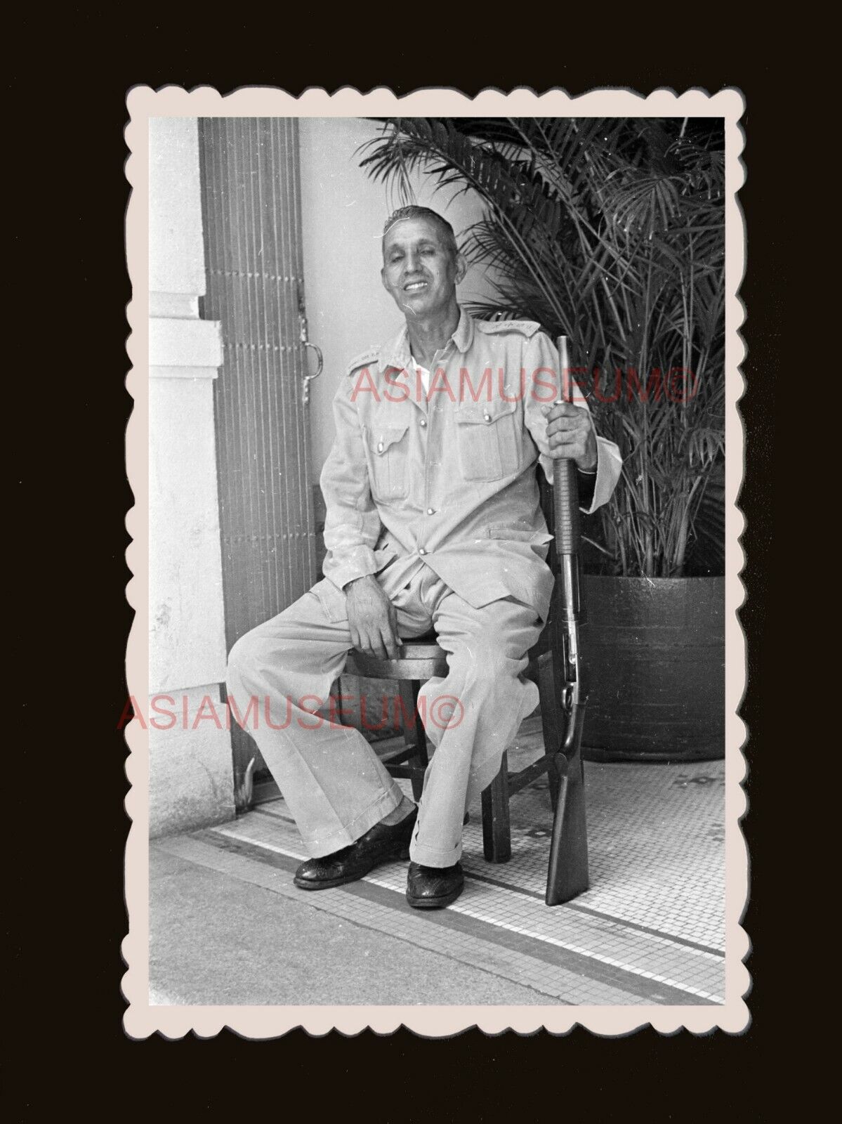 1940's Bank Security Guard Rifle Central B&W Hong Kong Photograph 香港旧照片 #2372