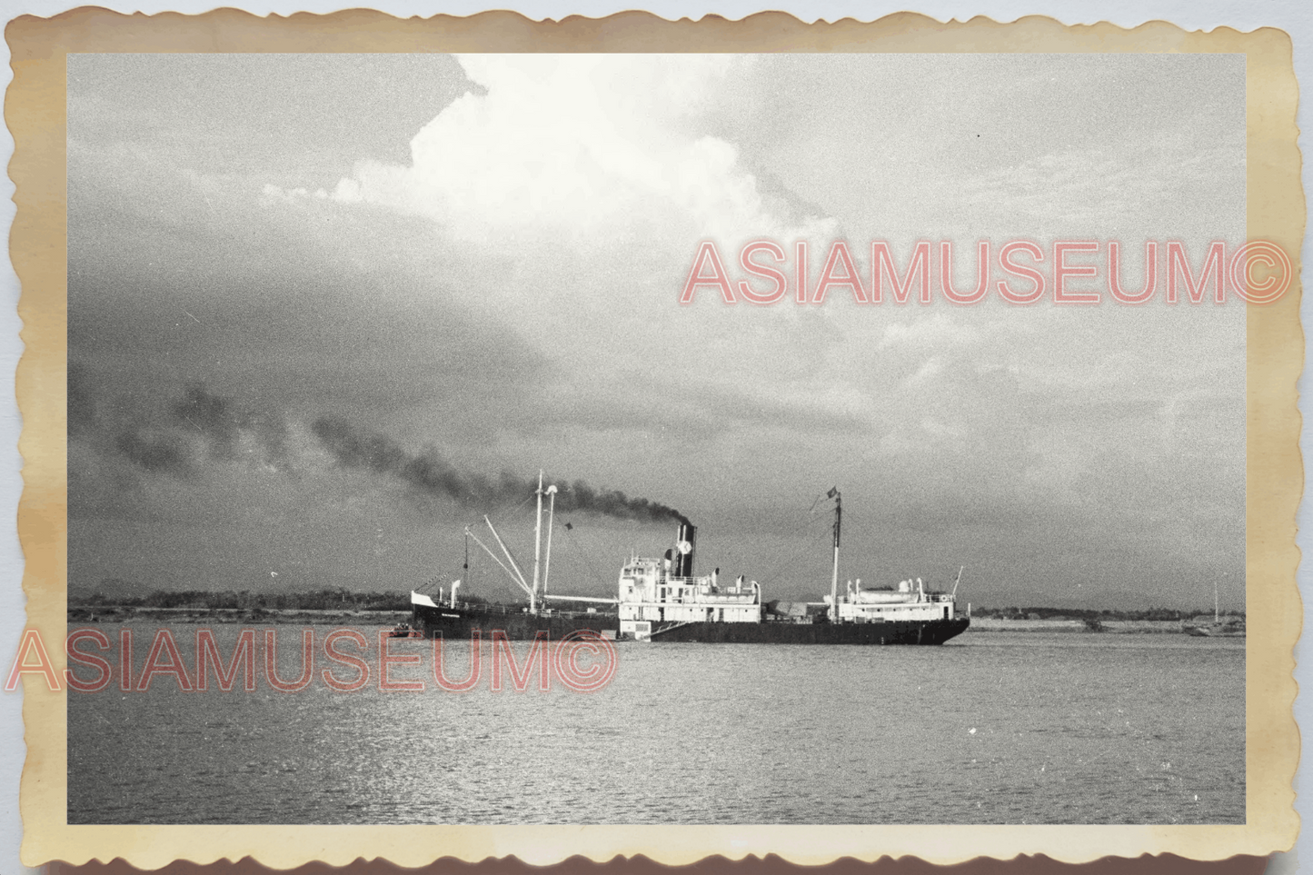 40s WW2 Vietnam Hanoi HALONG BAY STEAMBOAT SHIP CARGO HARBOR Vintage Photo 04256