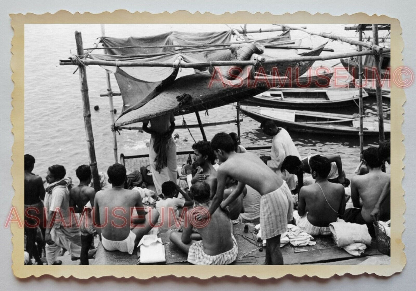 1940s Calcutta GANGES HOLY RIVER DEVOTEE PRAY BOAT  Vintage INDIA Photo #1119