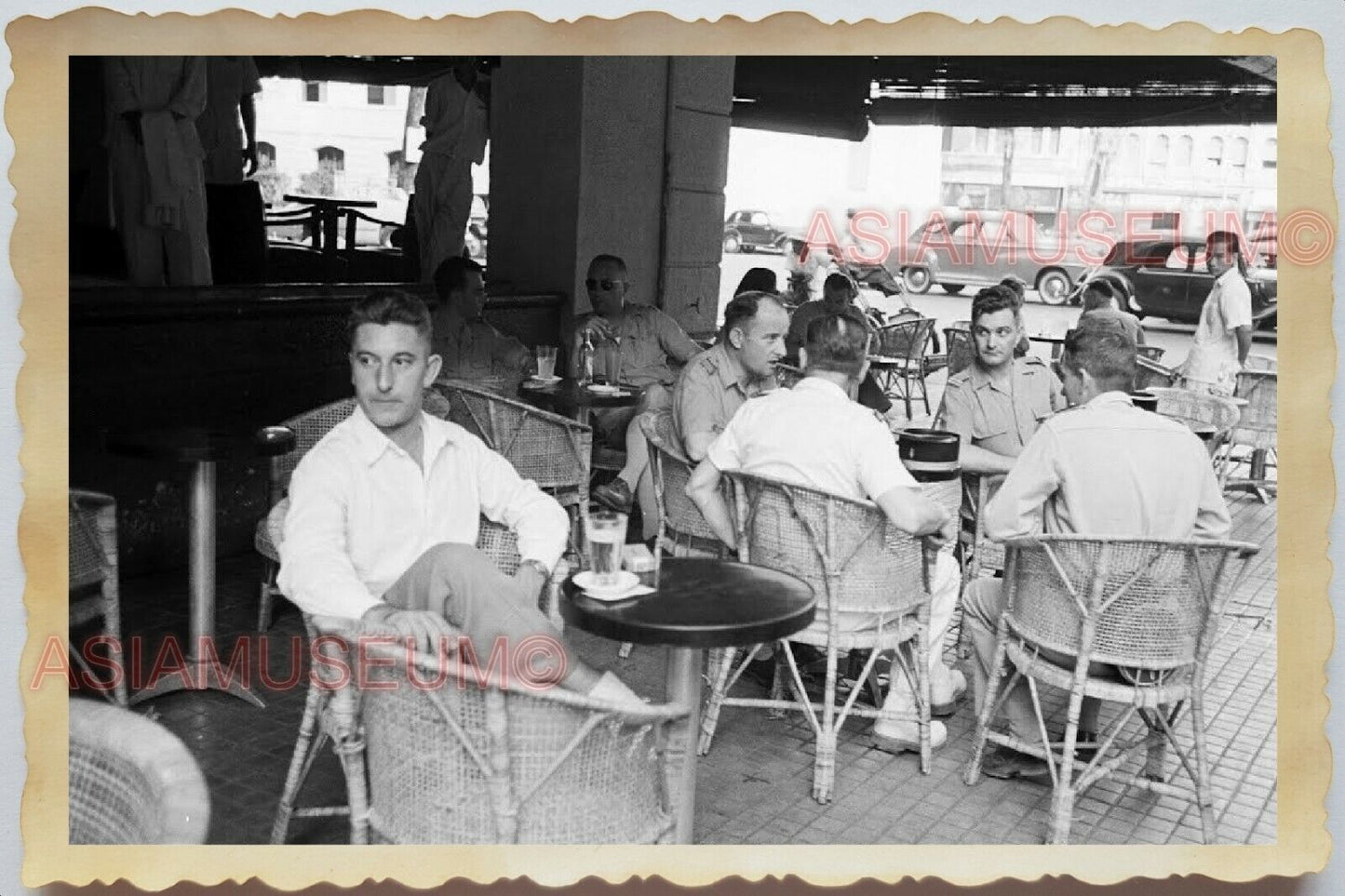 50s Vietnam War Saigon Ho Chi Minh Street Scene Cafe Man Shop Vintage Photo 1195