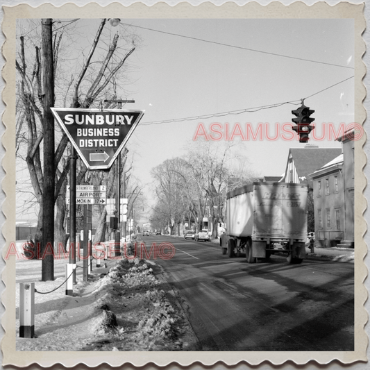 50s SUNBURY NORTHUMBERLAND PENNSYLVANIA TRUCK ROAD CAR  VINTAGE USA Photo 8770