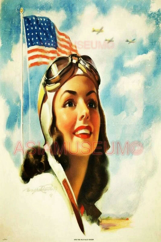 1943 WW2 USA AMERICA WOMEN LADY PILOT AIR FORCE AIRCRAFT FLAG BOMBER Postcard