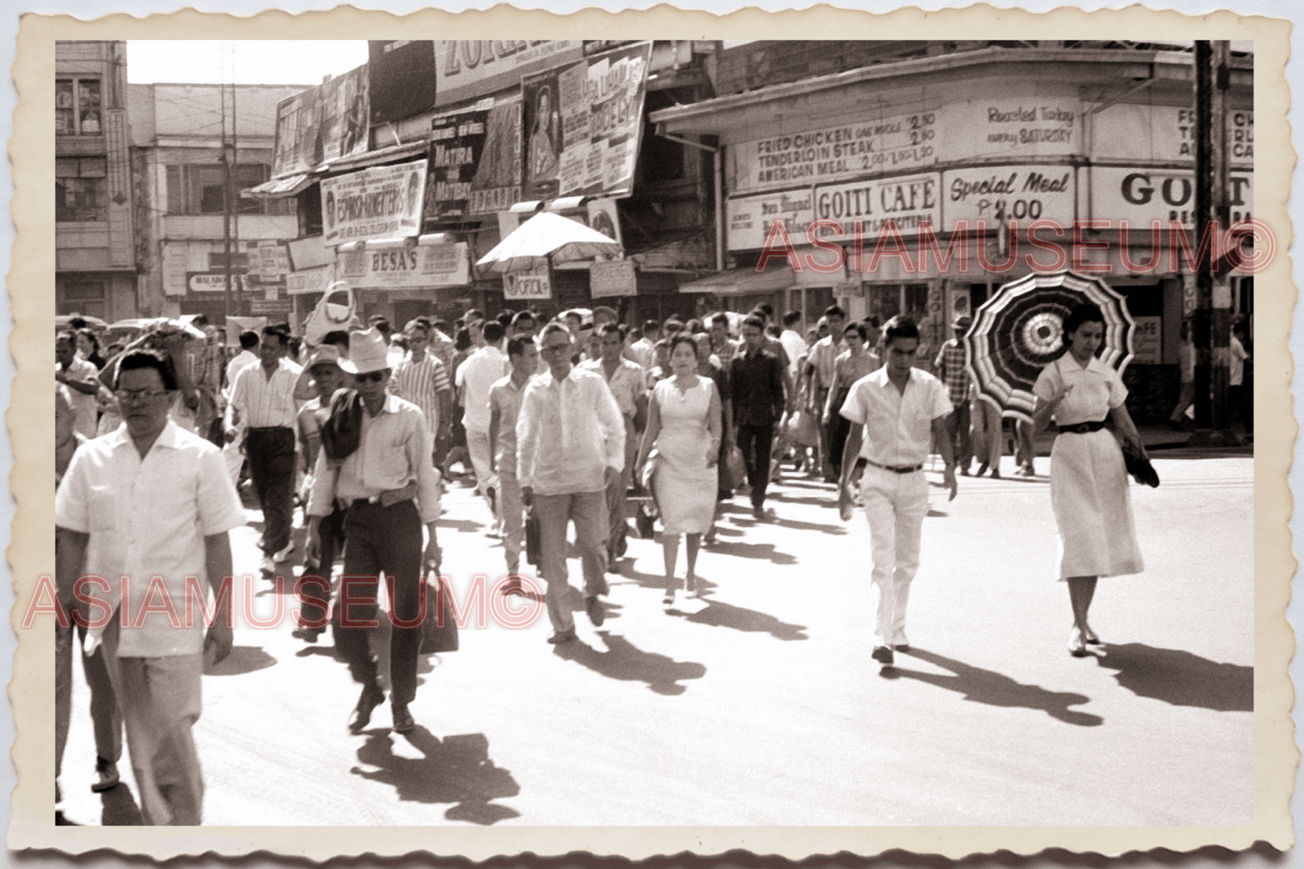 50s PHILIPPINES MANILA PEDESTRIAN STREET SCENE TRAFFIC SHOP Vintage Photo 26248