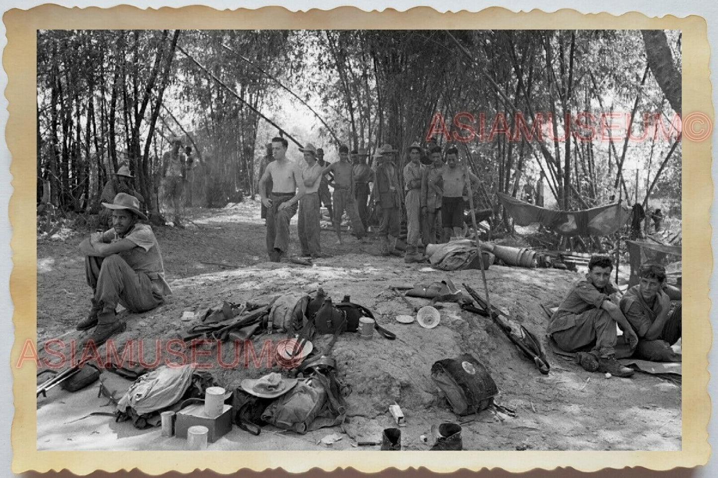 50s Indochina Vietnam Army Topless Man Soldier Gay Group War Vintage Photo 1133