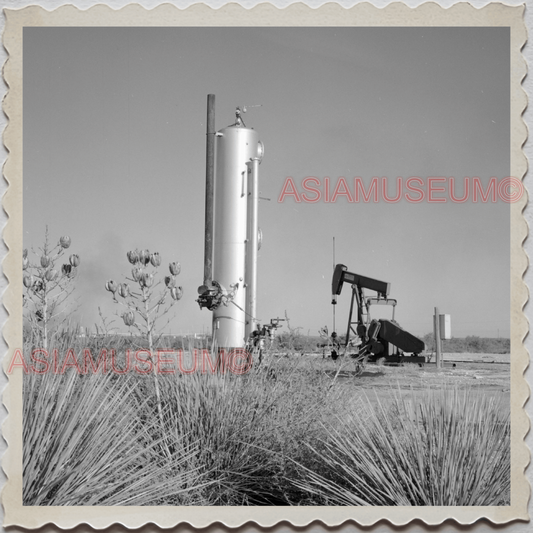 50s ODESSA CITY ECTOR COUNTY TEXAS OIL REFINERY PUMP RIG VINTAGE USA Photo 11059