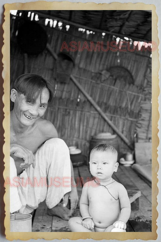 40s Vietnam War SAIGON BABY BOY MAN HOUSE HUT PORTRAIT SMILE Vintage Photo 1262