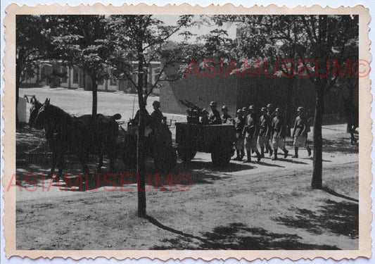 WWii D-DAY NORMANDY EUROPE ARMY Horse Cannon Gun Soldier Wehrmacht Photo A051