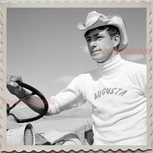 40s AUGUSTA KRONE RANCH COWBOY MAN HORSE HAT VINTAGE OLD USA AMERICA Photo S8463