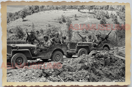 40s WW2 Vietnam INDOCHINA WAR ARMY SOLDIER TRUCK JEEP GUN ii Vintage Photo 23988