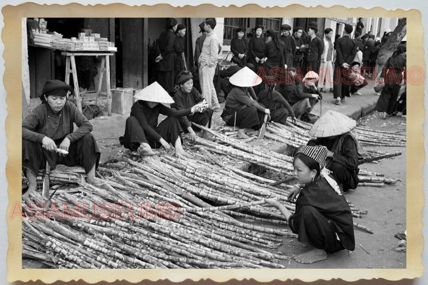 50s Vietnam War Saigon Ho Chi Minh Market Sugar Cane Seller Vintage Photo #1007