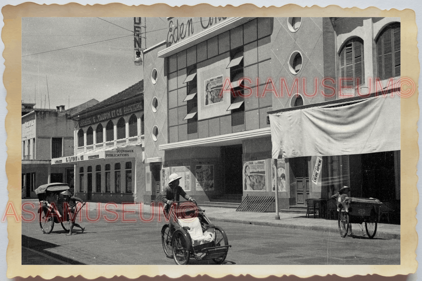 40s WW2 Vietnam HANOI EDEN CINEMA STREET SCENE RICKSHAW ROAD Vintage Photo 16838