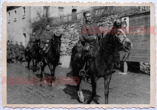 WWii D-DAY NORMANDY EUROPE Military Infantry Horse Soldier Army Axis Photo B3