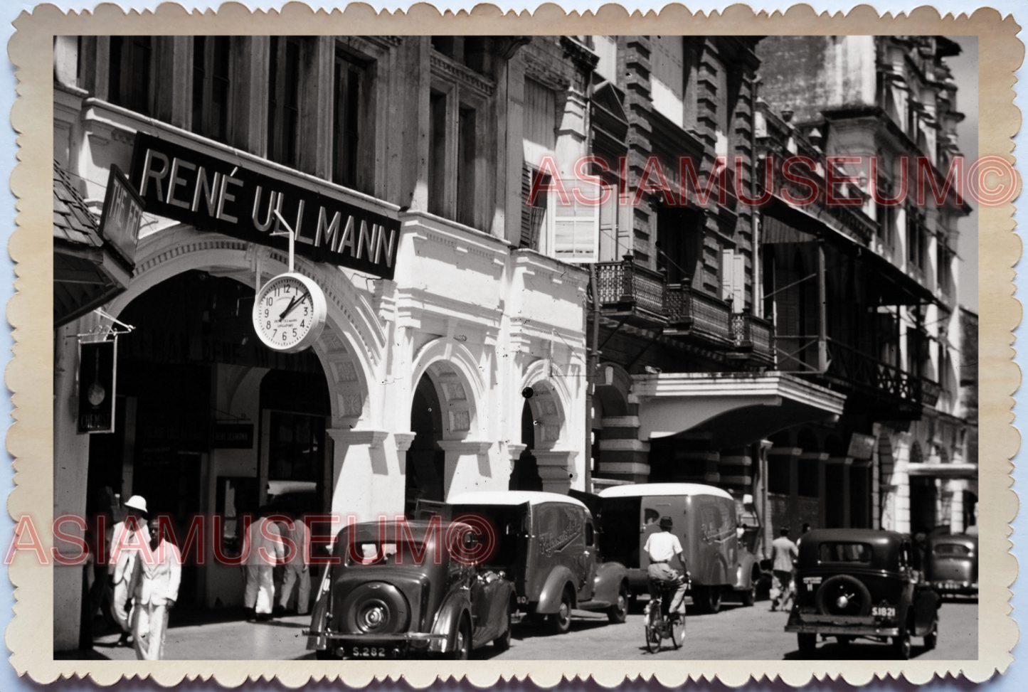 WW2 BRITISH WAR BUILDING STORE CAR STREET SCENE BICYCLE SINGAPORE PHOTO 35099