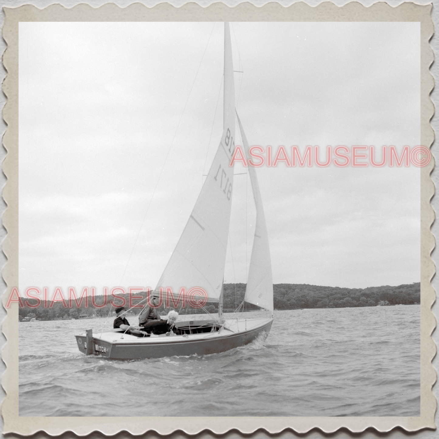 50s LAKE GENEVA WISCONSIN WALWORTH MILWAUKEE SAIL BOAT VINTAGE USA Photo 9991