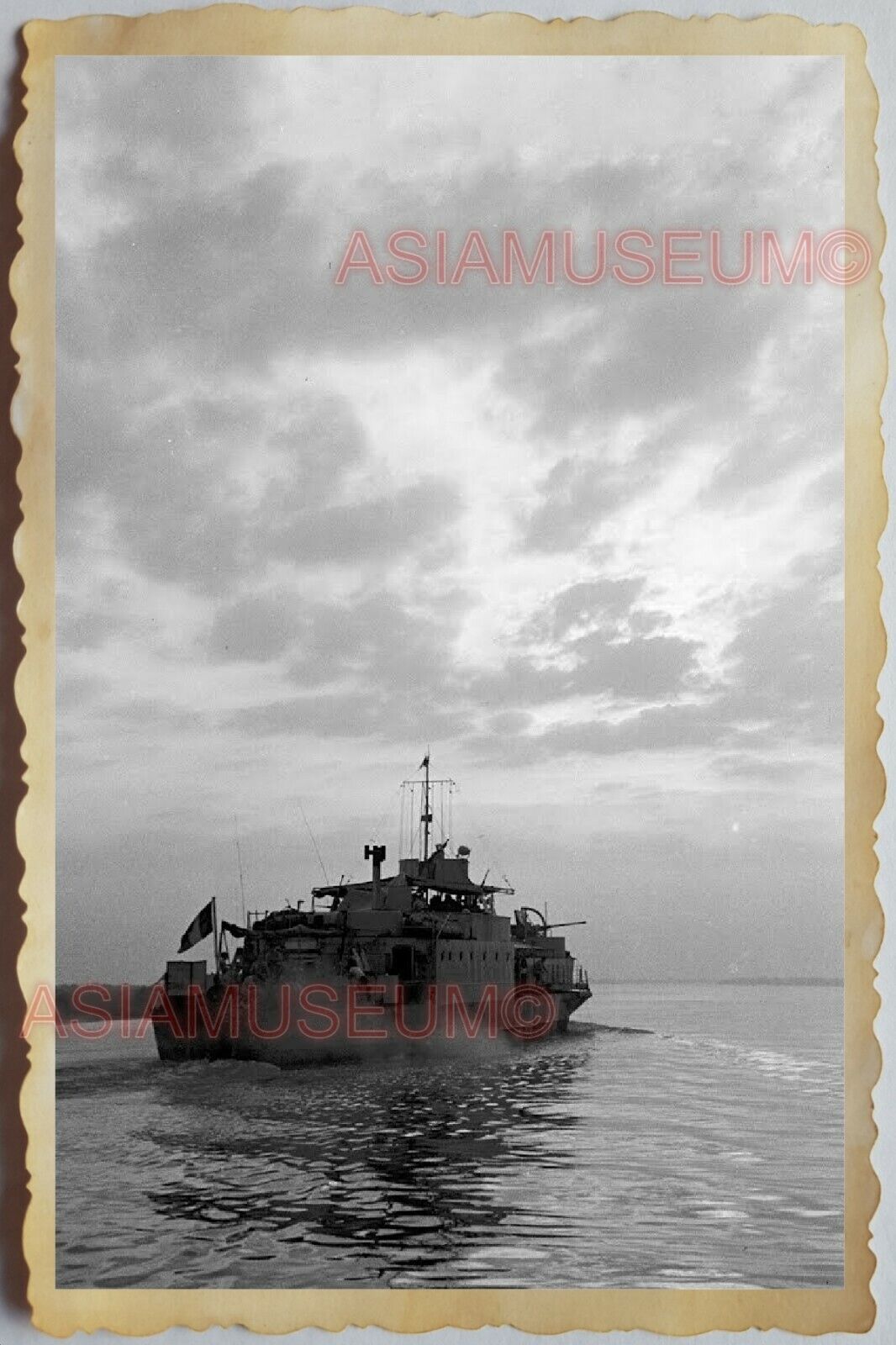 50s Vietnam SAIGON WARSHIP NAVY FERRY ARMY SOLDIER PATROL WAR Vintage Photo 444