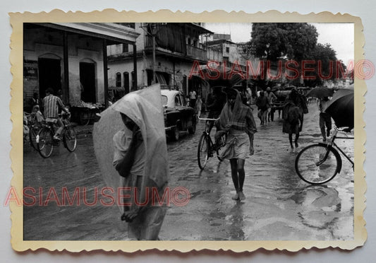 1940s Calcutta Men Trishaw Street Scene Bicycle Rains  Vintage INDIA Photo #1155