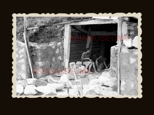 1940s WOMEN AIR RAID SHELTER TUNNEL BUNKER WW2  Vintage Hong Kong Photo #1737