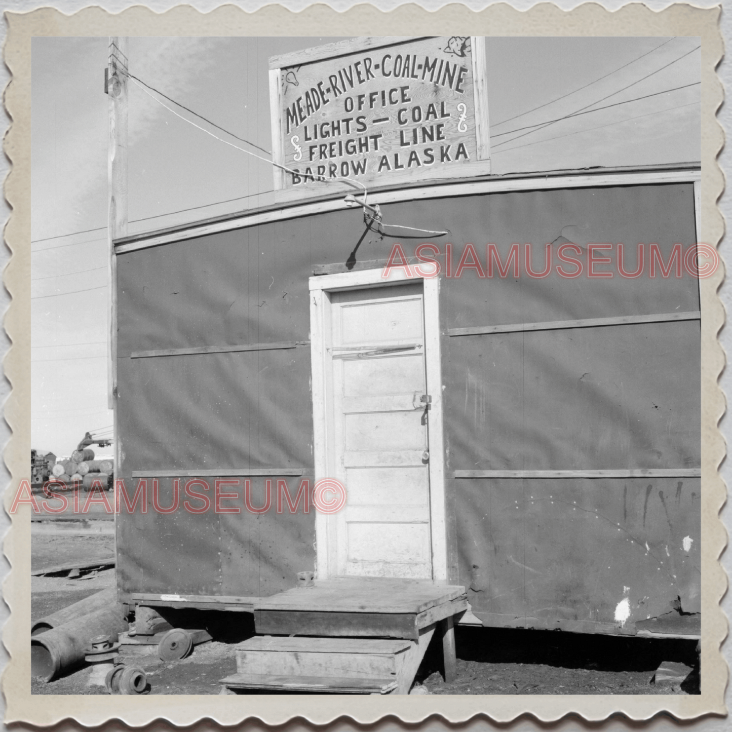 50s UTQIAGVIK NORTH SLOPE BARROW ALASKA MEADE COLA MINE VINTAGE USA Photo 9794